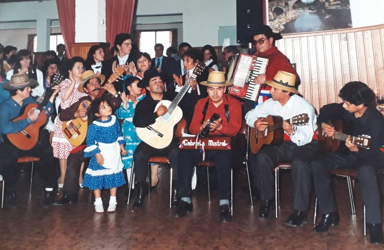 Uno de los primeros festejos de la comunidad chilena en Bariloche. Foto: gentileza