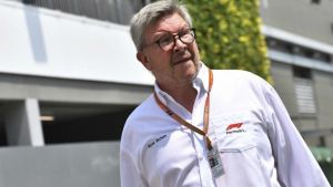 Aconsejan a Hamilton que aprenda de sus errores