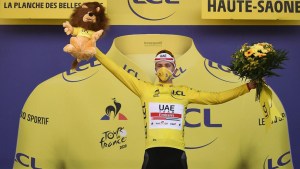 Pogacar hace historia en el Tour de Francia