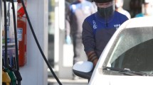 Imagen de YPF aumentó el precio de los combustibles en todo el país