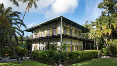 La enorme casa del escritor suele recibir la visita de cientos de turistas, pero en este contexto debió reducir personal. Solo quedaron cuatro guías.