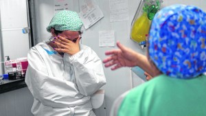 Coronavirus: una red de apoyo para un personal de salud al límite