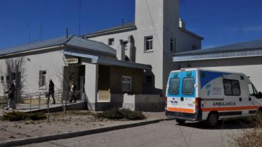 El hospital de Jacobacci está prácticamente colapsado. Las autoridades piden a la población "responsabilidad social y solidaridad". Foto: José Mellado.