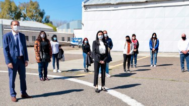 El equipo llegó esta mañana al aeropuerto Presidente Perón de la ciudad de Neuquén. Foto gentileza.