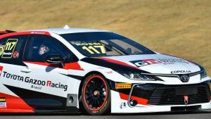 Rossi, lejos en el primer ensayo del Stock Car