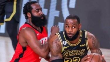 LeBron lideró la victoria de los Lakers ante Houston