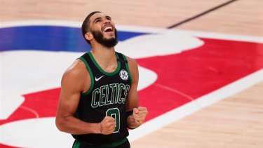 Jayson Tatum fue una de las grandes figuras, junto a Marcus Smart, en el triunfo de los Celtics.