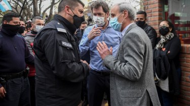 Conflicto policial: Alberto Fernández se reúne con Kicillof e intendentes