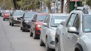 Caravana en Neuquén por la democracia, en rechazo a las protestas policiales