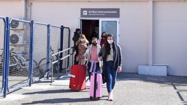 Los profesionales llegaron junto al funcionario nacional Alejandro Collia. Foto: Florencia Salto.