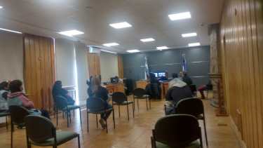 La audiencia de formulación de cargos se hizo este miércoles por la tarde, con la presencia de los acusados y la defensora oficial. (Foto Gentileza)