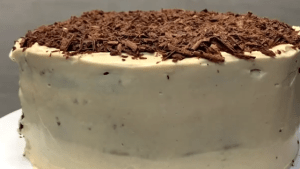 Torta borracha de amarula y chocolate