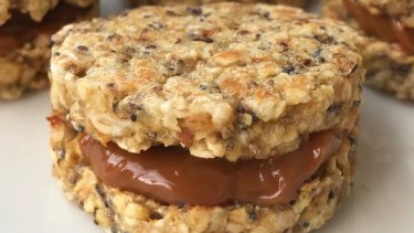 Alfajorcitos de avena, naranja y amapolas