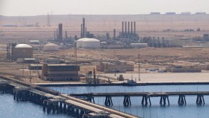 Petroleras europeas analizan inversiones en Libia