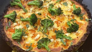 Tarta de zapallo y ricotta con masa de brócoli