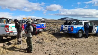 La policía señaló que el cuerpo hallado sería el de Marcos Ñancucheo. (Gentileza Zapala8340).-