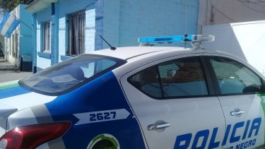 Los supuestos captores enviaron un video a su padre, que es un reconocido  comerciante de Cipolletti. Foto:  Gentileza @chechealumine