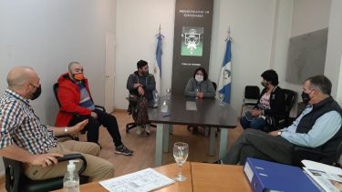 El Concejo Deliberante de Centenario no tratará, por el momento, los proyectos para regular el delivery. (Foto: Gentileza)