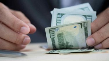 El avance del acuerdo con el FMI golpea directamente al mercado de divisas.-