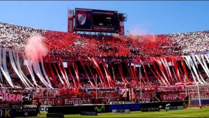 ¡Feliz día del Hincha de River!