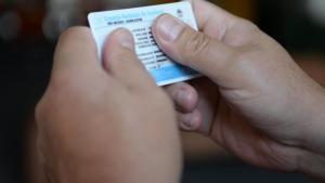Ofrecen licencias de conducir truchas en Bariloche a cambio de transferencias bancarias