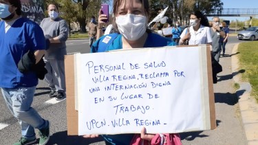Video: manifestación por la muerte de la enfermera con coronavirus de Regina