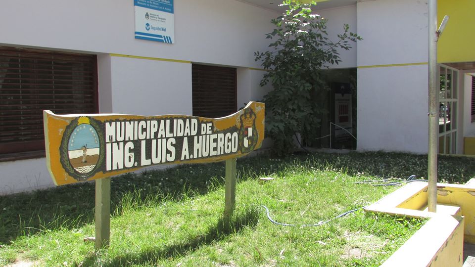 El municipio anunció que hoy se pagará el aporte no reintegrable a comerciantes. (Foto Néstor Salas)