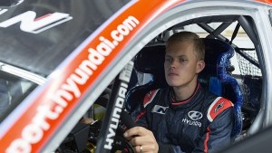 El campeón Tanak manda en el Rally de Estonia