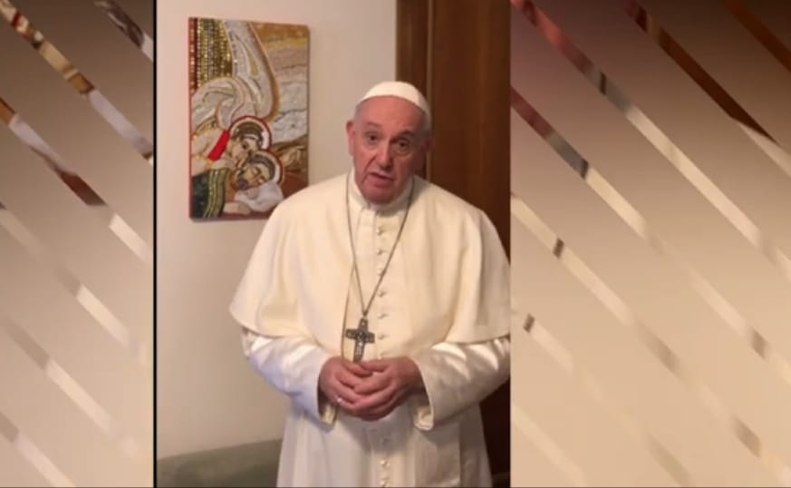 El Papa Francisco envió un saludo en un video que difundieron este sábado desde el Obispado de Bariloche.  (Foto archivo)