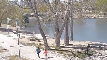 A la Isla 132 sólo se podrá ingresar caminando o en bicicleta (captura pantalla cámara Paseo Costero Neuquén capital)