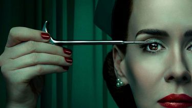 “Ratched” comienza la historia de la enfermera de “Atrapado sin salida” en Netflix.