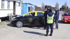 Detectaron un taxi de Buenos Aires que ingresaba con pasajeros a Bariloche