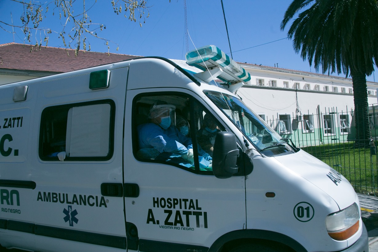 El personal de Salud del hospital Zatti ya siente el desgaste por la situación actual. Foto: Marcelo Ochoa