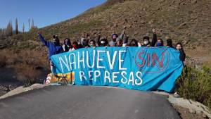 Impiden el avance de la represa del Nahueve y hay tensión por inminente desalojo
