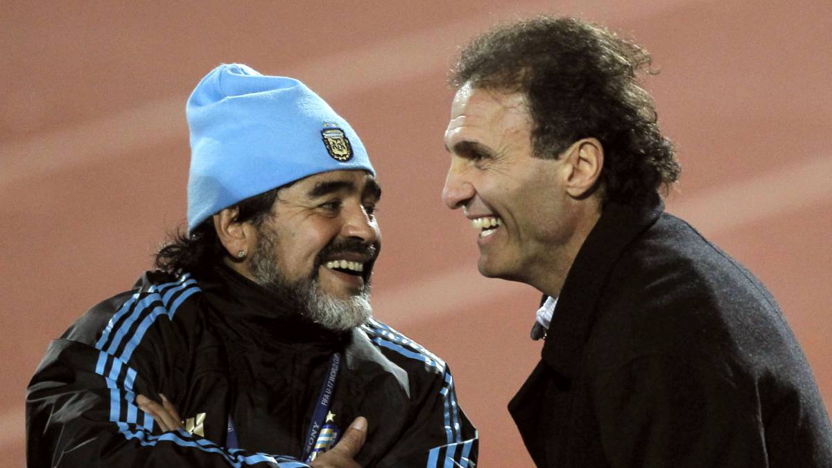 Maradona y Ruggeri, amigos y compañeros en la Selección.