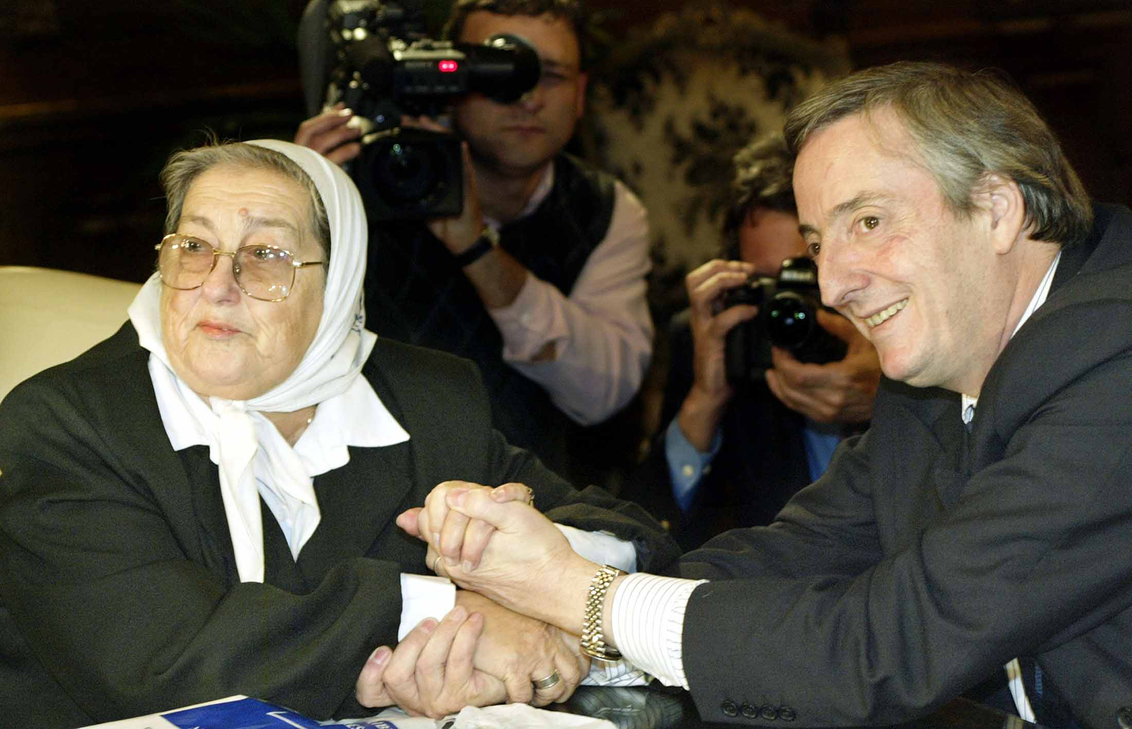 A 10 años de la muerte de Néstor Kirchner: recorrido fotográfico por su ...