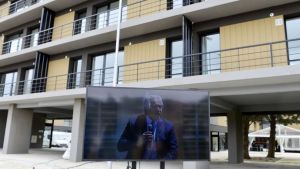 Alberto Fernández entregó viviendas del Procrear en Bariloche