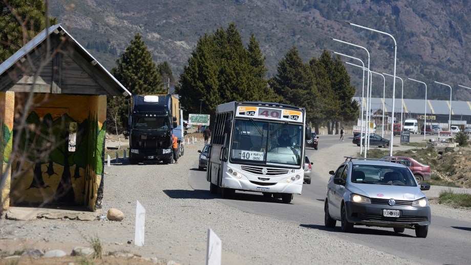 El gobierno municipal asegura la empresa Mi Bus analizaba dejar el servicio en Bariloche por eso se acordó un cambio en los modelos de las unidades. Archivo