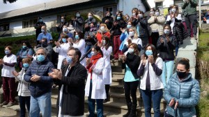 Médicos de Bariloche volvieron a reclamar por la recomposición salarial