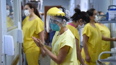 La sala covid del Hospital Castro Rendón. Foto: Florencia Salto 