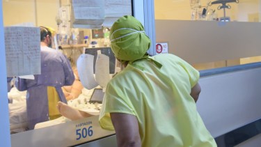Desde hace dos meses, el hospital Castro Rendón no tiene camas libres. Foto archivo: Florencia Salto
