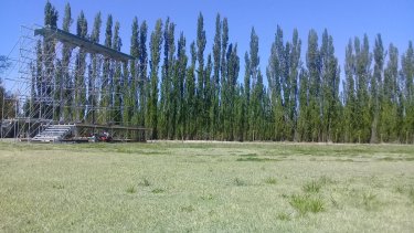 El autocine de La Masía tiene capacidad para 200 vehículos. (Foto: Twitter Edgardo Pino)