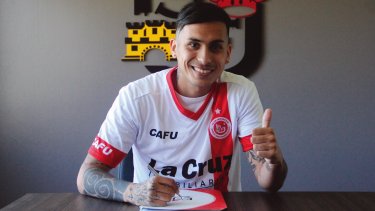 El neuquino terminó su contrato con Cipo en junio.