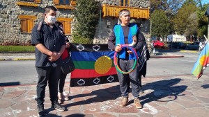 Lonko de una comunidad denunció que fue agredido en la apertura del Parlamento Mapuche en Bariloche