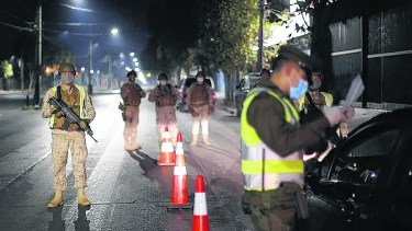 La votación se realiza tras un año de protestas y busca dejar atrás todo resabio de la dictadura.   