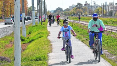 El proyecto se desarrolló en 2018, en la gestión anterior .  El actual intendente decidió darle continuidad y se consiguió financiamiento para iniciar los trabajos.transporte se acentuó en este escenario de pandemia.   Foto: Florencia Salto