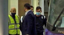 Imagen de Selección: Messi, el Huevo Acuña y resto de los jugadores llegaron a Ezeiza