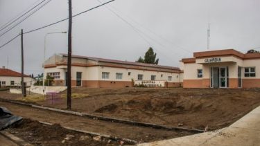 Se renueva el frente del hospital "Dr. Raúl Fernícula". Foto: gentileza.