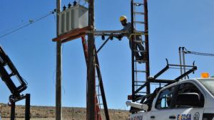 Habrá un corte de luz este domingo en Bariloche y la Línea Sur