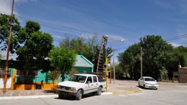 Sierra Colorada es una de las localidades que mayores problemas padece. Anoche también hubo un corte.